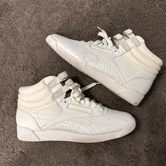 Shoes - Reebok freestyle hi US 7 women
